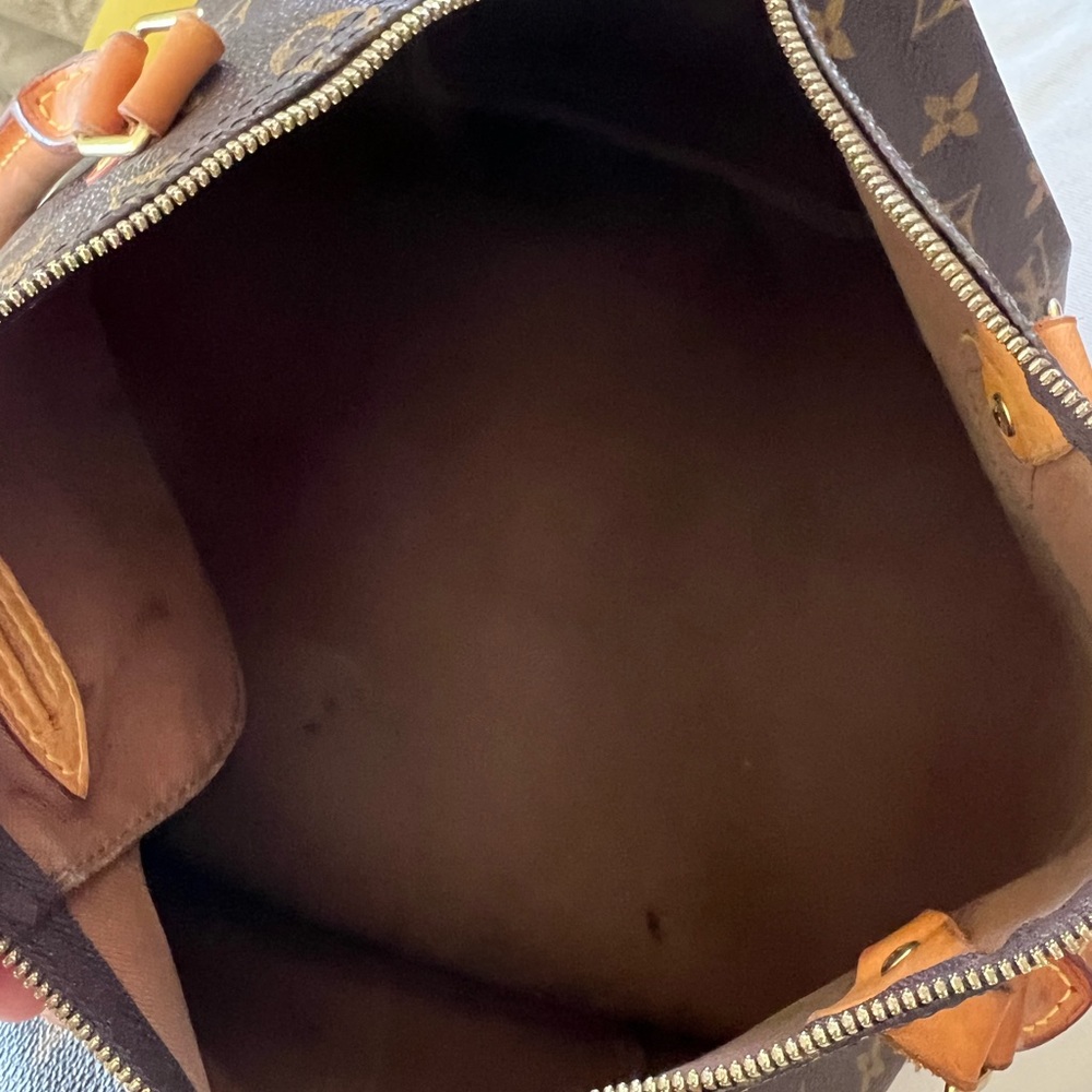 **SOLD**Authentic Louis Vuitton Speedy Bandoulière 35 - Picture 15 of 17
